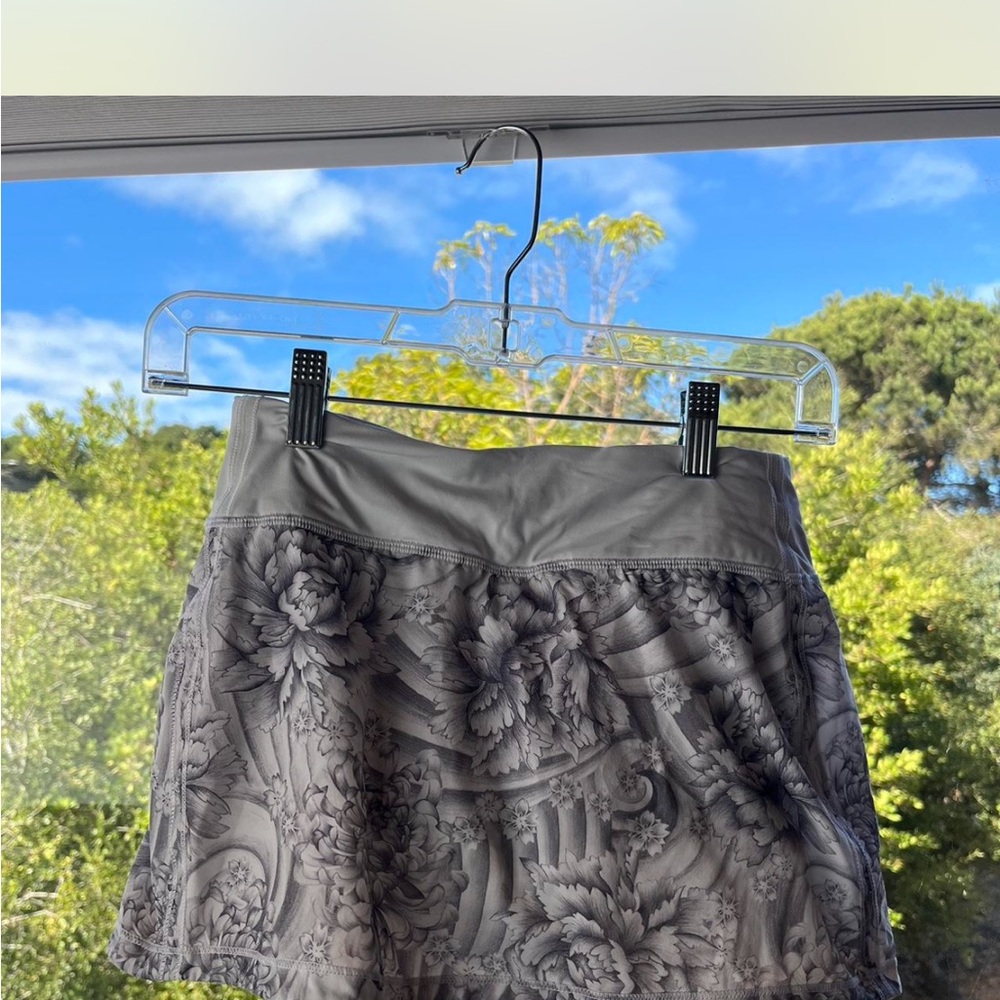 Lululemon tennis skirt!